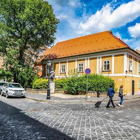 Academy Pension Budapest Esterno foto