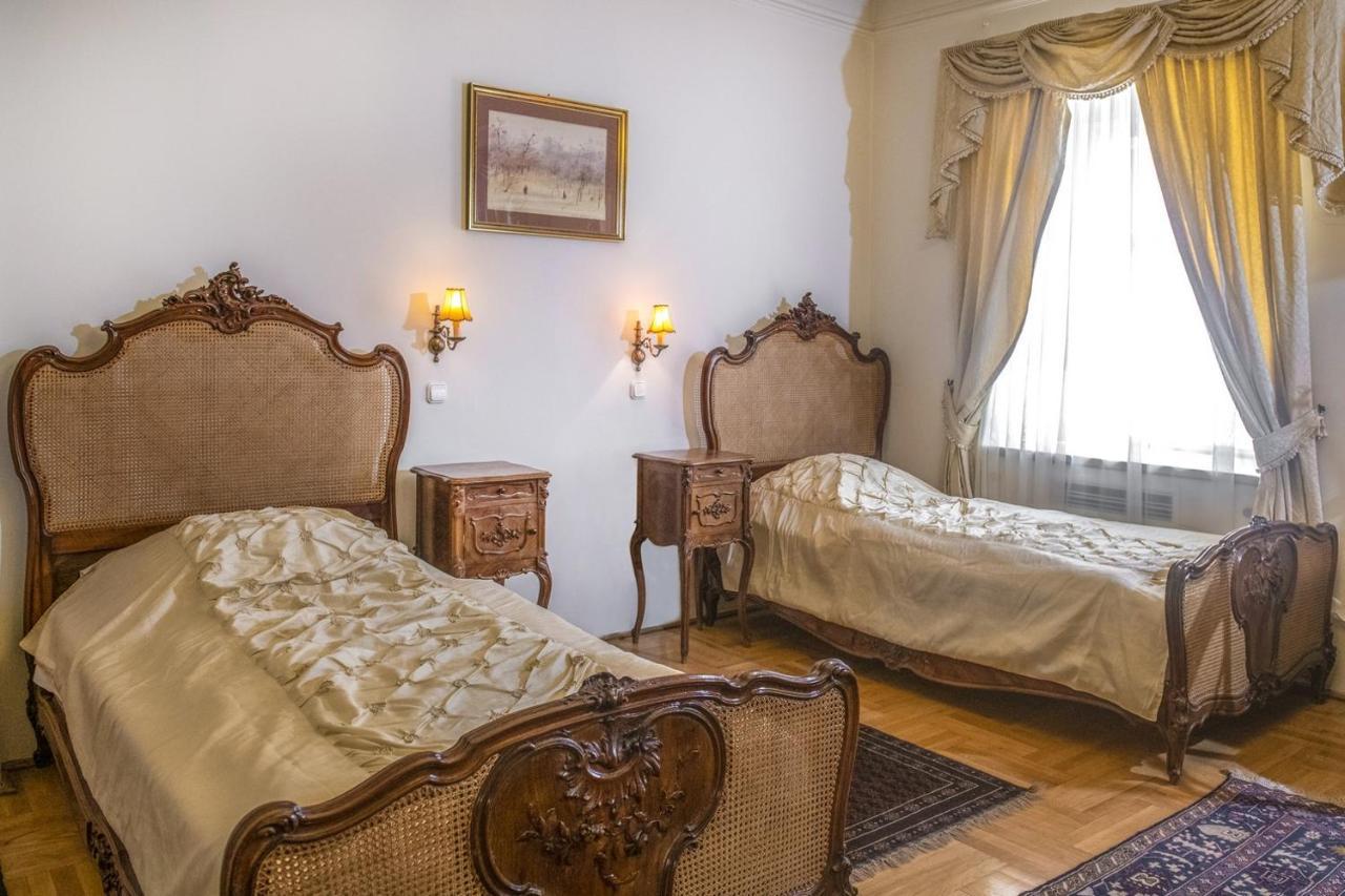 Academy Pension Budapest Esterno foto